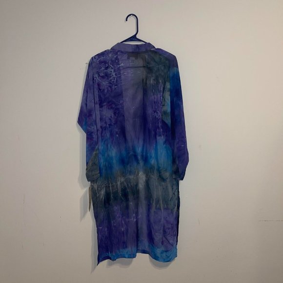 A touch of class - long women shirt - Picture 2 of 3